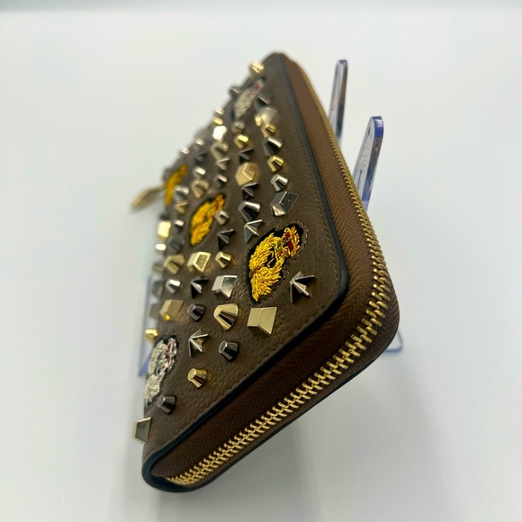 🛑SOLD🛑Christian Loboutin Panettone Wallet EUC - Picture 5 of 7